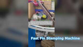 Wysokowydajna chłodnica oleju Maszyna do tłoczenia aluminium | Precyzyjny sprzęt do robienia płetw